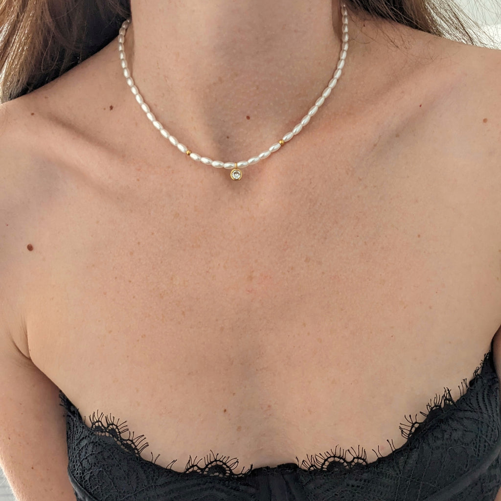 Marguerite Rice Pearl Choker Necklace