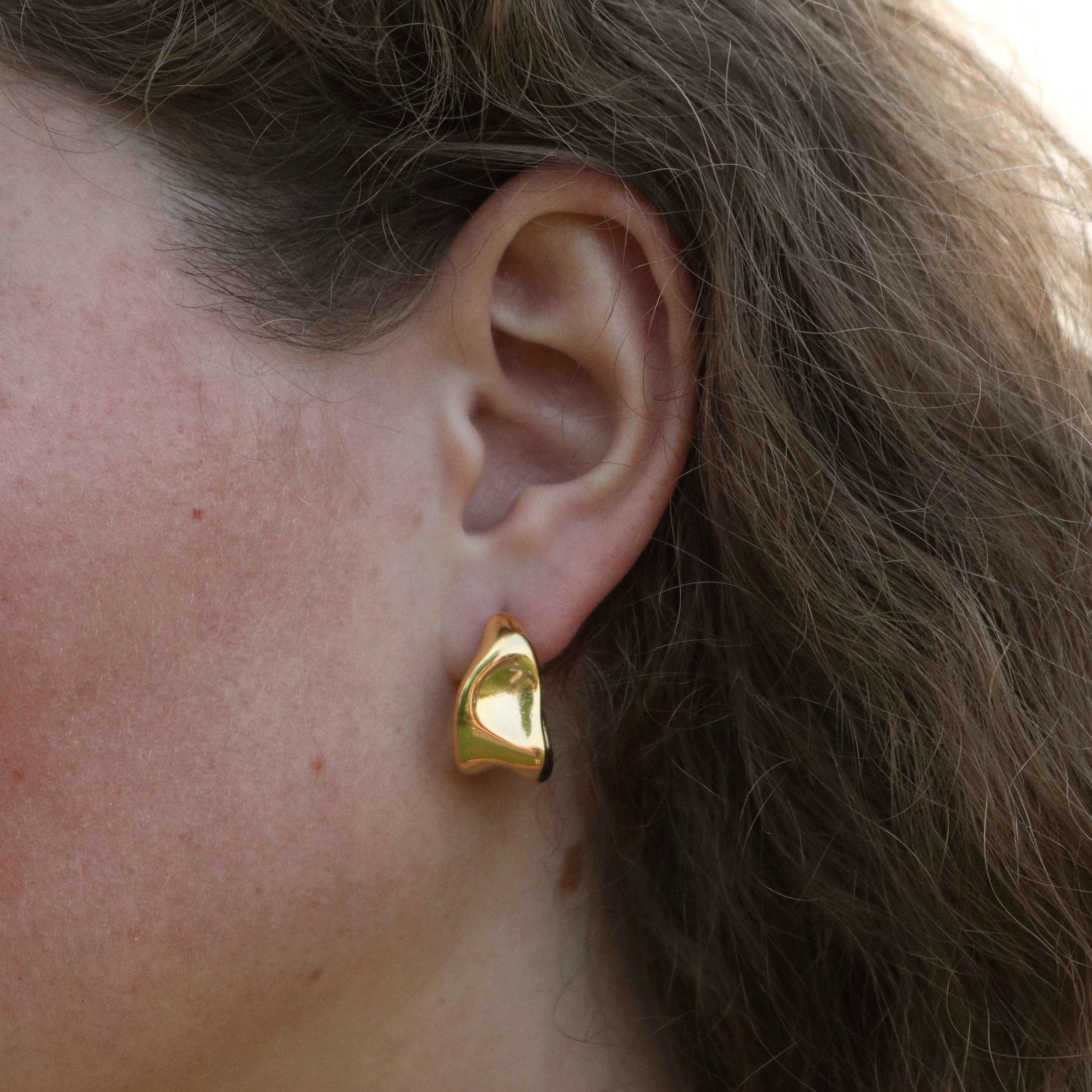 Jeanne Golden Abstract Drop Earrings