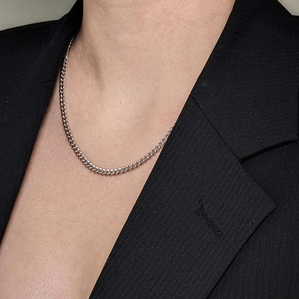 Zoé 4mm Classic Curb Chain Necklace